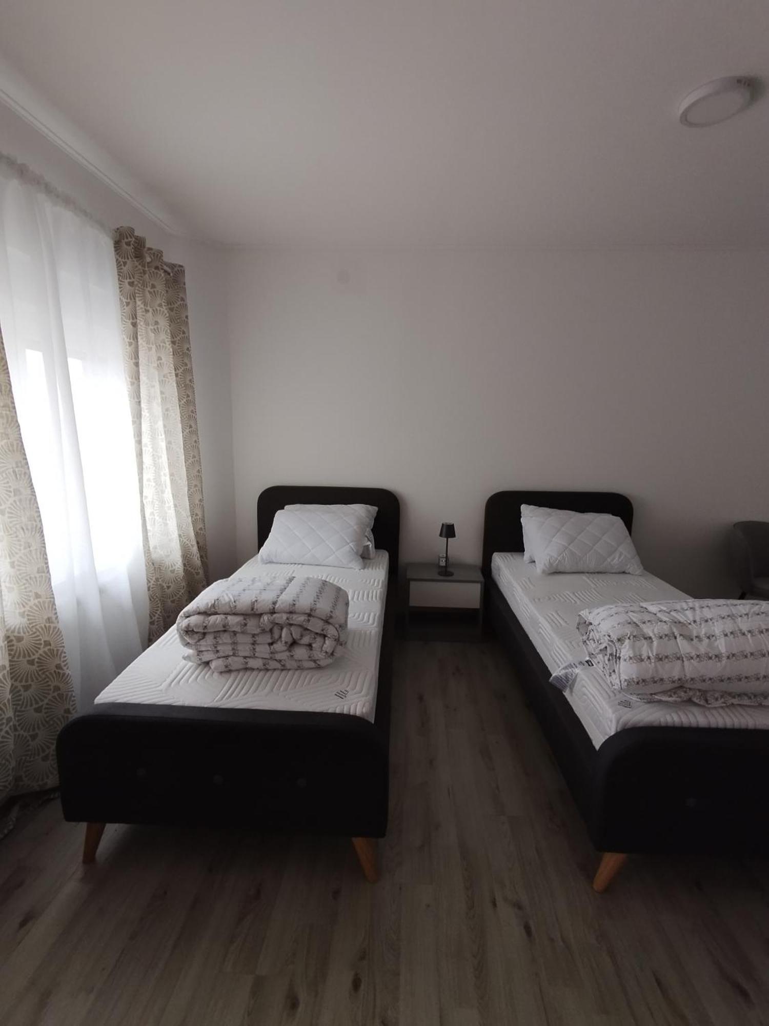 Sleep And Fly Room'S By Dado & Lela Velika Gorica Exterior photo